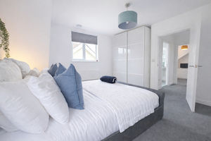 Photo 15- click for photo gallery